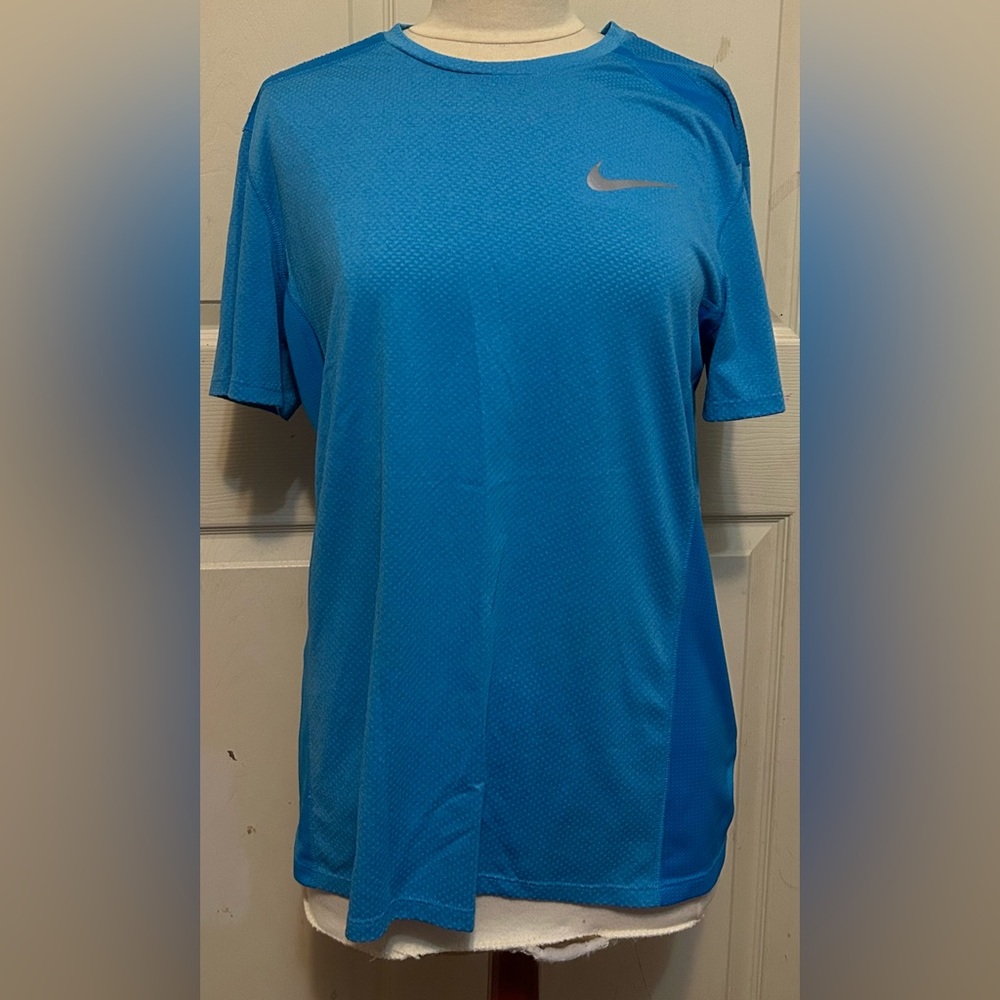 Nike Short Sleeve dri fit Performance Tee - Blue